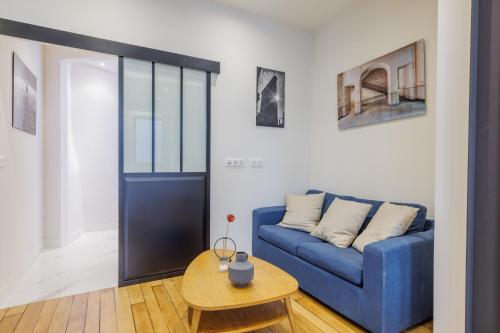 Amazing apartment 2BR6P - BastilleVoltaire
