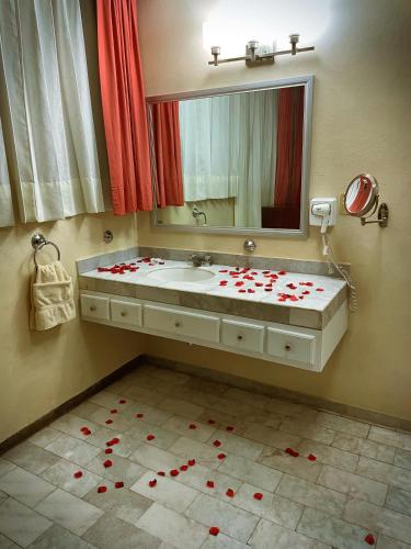 Un baño de Hotel Flamingo Kristal