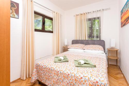 Apartments by the sea Mastrinka, Ciovo - 21442
