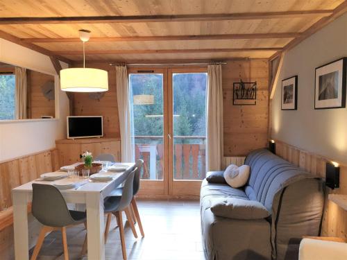 Appartement rénové, 4 pers, pied des pistes de Nyon, Morzine, parking, wifi et animaux acceptés - FR-1-754-48