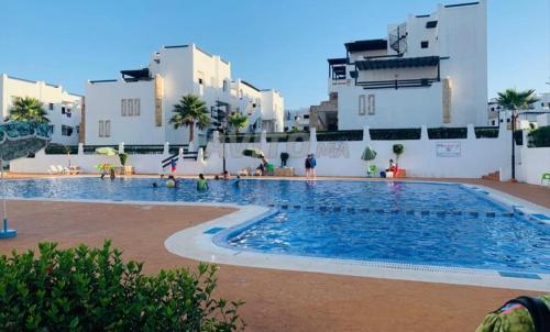 Bazén v ubytování Appartement Al cudia smir nebo v jeho okolí