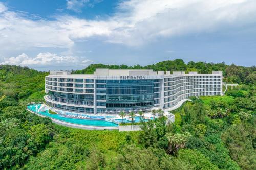Apgyvendinimo įstaigos Sheraton Beihai Resort vaizdas iš viršaus