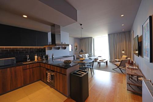 Foto FLH Gilreu Beach Duplex with Sea View 4