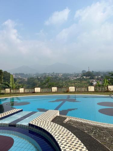 Hồ bơi trong/gần VILLA ISTANA 9 BEDROOMS