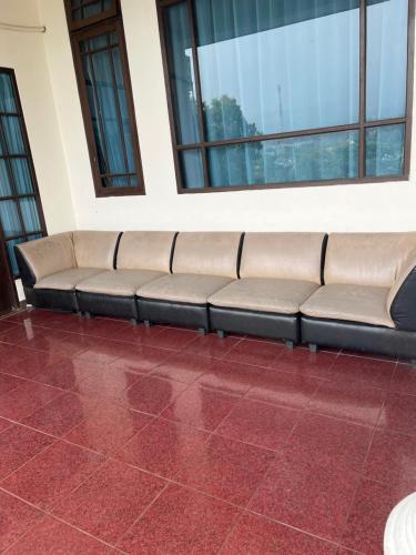 Billede fra billedgalleriet på VILLA ISTANA 9 BEDROOMS i Puncak