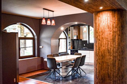 Dining area in A villát