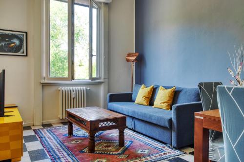 JOIVY Stylish flat in Porta Genova