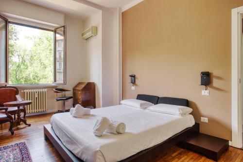 JOIVY Stylish flat in Porta Genova