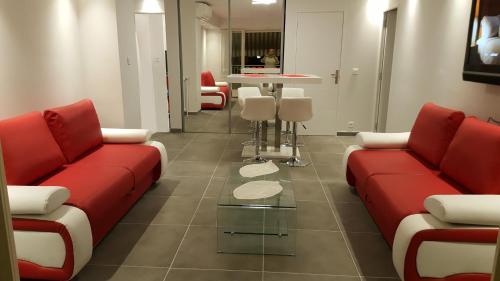 SUPERBE 3P 2chambres, 2terrasses CANNES centre-ville, 4 min à pied de la Croisette sas-meredith loc