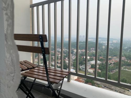 Fotografie z fotogalerie ubytování Royal Bed - Royal Sentul Park Apartment v destinaci Kedungmanggu