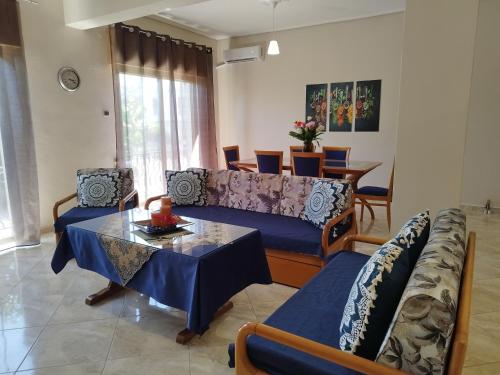 Voulas Guest House
