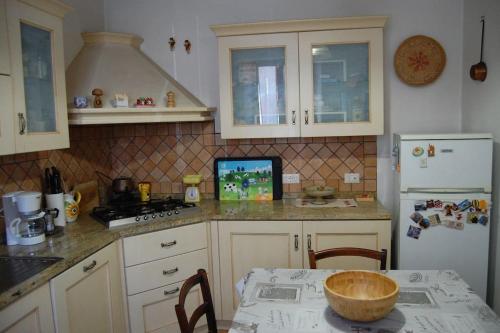 Küche/Küchenzeile in der Unterkunft Casa Patrizia, Bagni di Lucca
