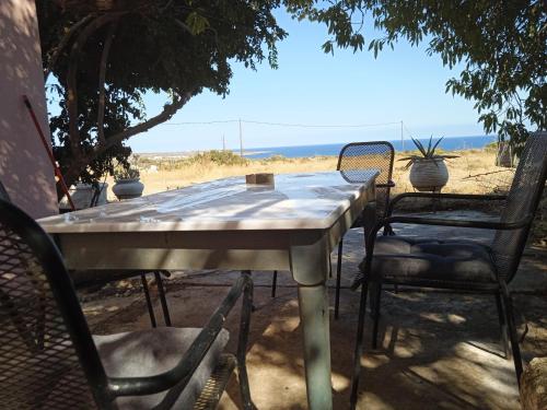 House in Porfyrousa organic farm