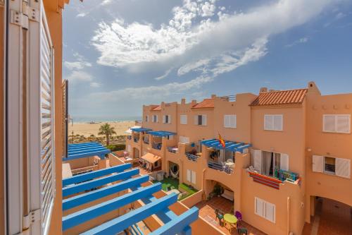 1a linea playa, balcon & piscina