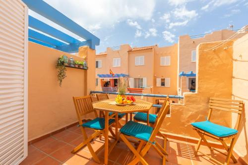 1a linea playa, balcon & piscina