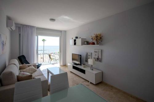 Beachfront apartment Fuengirola