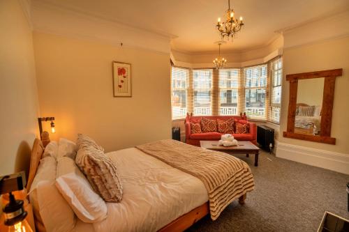 Finest Retreats - Pittodrie Guest House - Room 2 photo 3