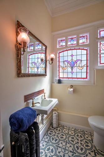 Finest Retreats - Pittodrie Guest House - Room 2 photo 8