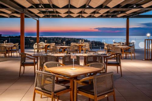 Restaurace v ubytování Petram Resort & Residences