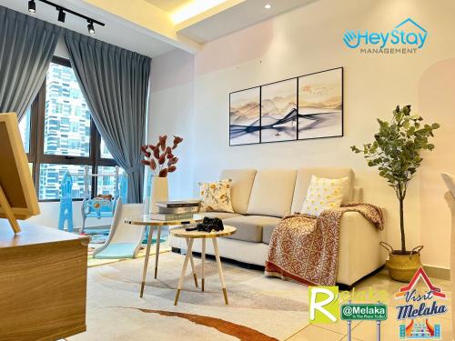 Ruang duduk di Bali Residence Melaka By Heystay Management