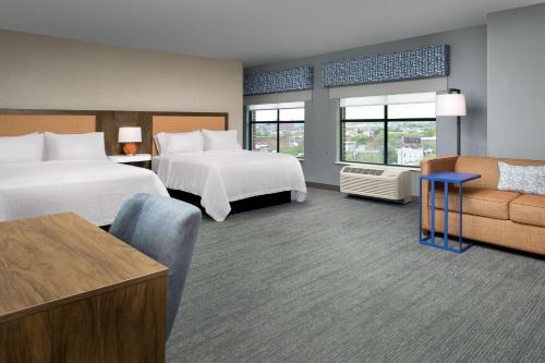 Katil atau katil-katil dalam bilik di Hampton Inn Baltimore-Downtown-Convention Center