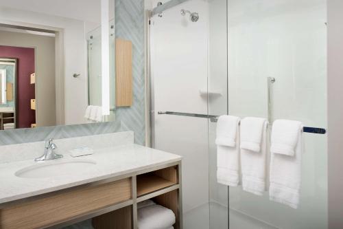 Hilton Garden Inn Orlando Downtown Image