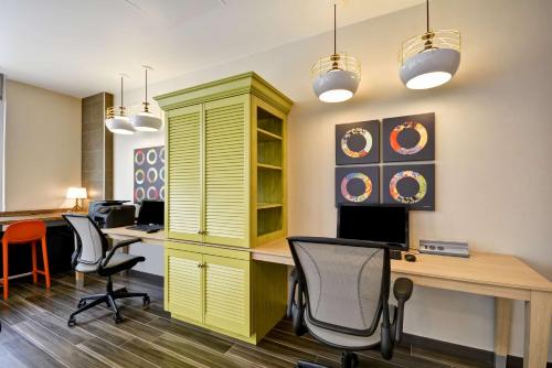 Home2 Suites by Hilton Dallas Downtown at Baylor Scott & White Image