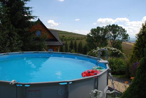 Swimmingpoolen hos eller tæt på Dom goralski Kamilux