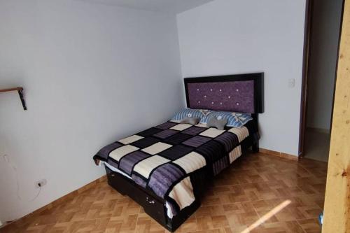 Ліжко або ліжка в номері Casa Bambú - Las Kantutas Oxapampa