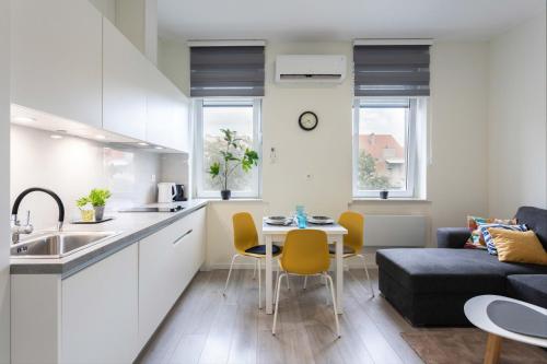 Bright and Modern Apartments in City Center