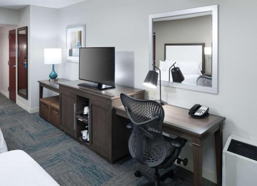 Hampton Inn St Louis- at the Arch Image