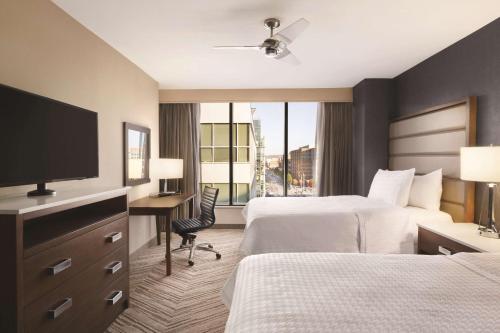 Homewood Suites by Hilton Washington DC Capitol-Navy Yard Image