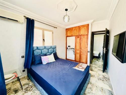 Postel nebo postele na pokoji v ubytování Al Hanae Family Aparts