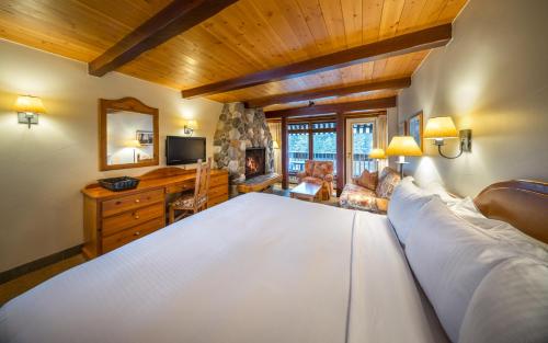 Postel nebo postele na pokoji v ubytování Post Hotel & Spa