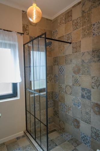 Ένα μπάνιο στο Hotel Vegas Negreni