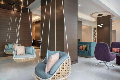 Home2 Suites By Hilton Denver Downtown Convention Center Image