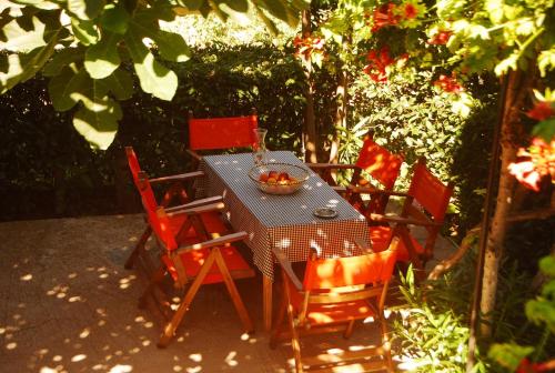 Gallery image of Aiolis Rooms in Kamariotissa