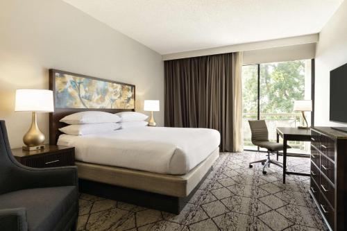 DoubleTree by Hilton Atlanta Northeast/Northlake Image