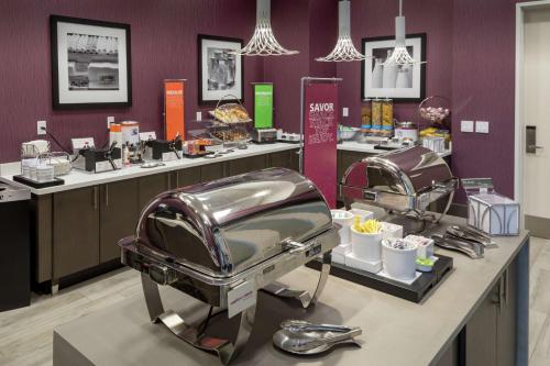 a dental salon with two machines on a counter at Hampton Inn & Suites Asheville Biltmore Area in Asheville
