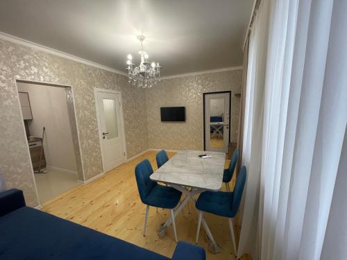 Μια τηλεόραση ή/και κέντρο ψυχαγωγίας στο Домик с террасой