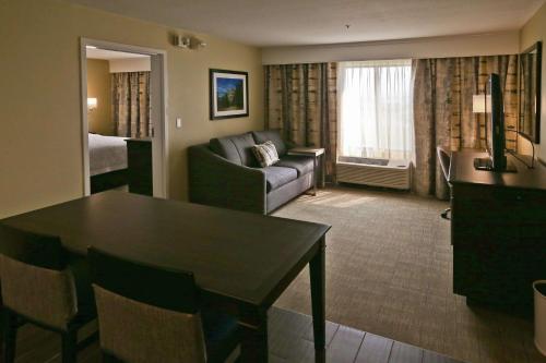 Ένα ή περισσότερα κρεβάτια σε δωμάτιο στο Hampton Inn Billings