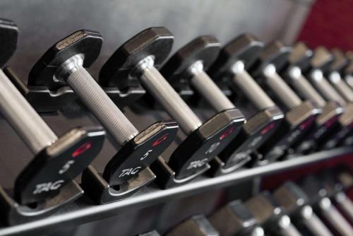 Gimnasio o equipo deportivo en Home2 Suites By Hilton Bismarck