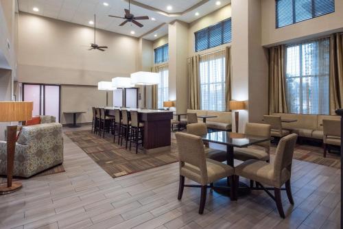 Гостиная зона в Hampton Inn & Suites Banning/Beaumont