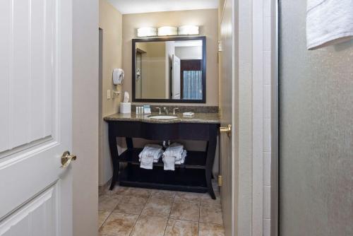Ванная комната в Hampton Inn & Suites Banning/Beaumont