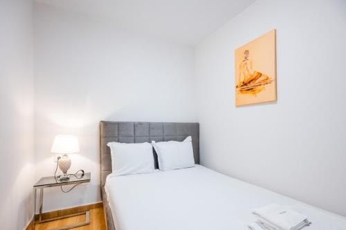 1BD Elegance on Vasil Levski Boulevard by Flat Mаnager