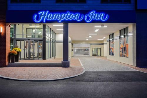 Φωτογραφία από το άλμπουμ του Hampton Inn Salem, Ma στο Σάλεμ
