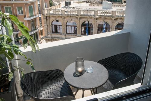 Loggia Suites by Good Life