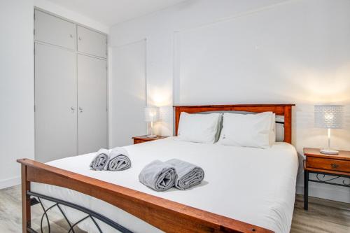 Renovated Oasis Ocean View 1BD Wi-Fi Beach 3 min