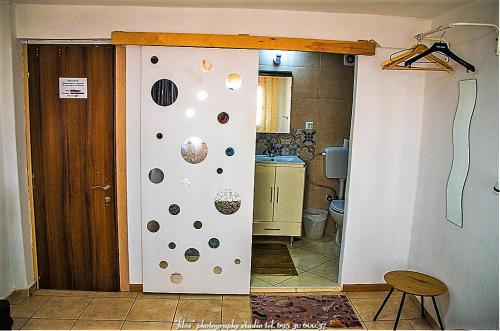 happy travellers RENOVATED