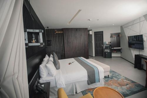 Giraffe Beach Hotelにあるテレビまたはエンターテインメントセンター